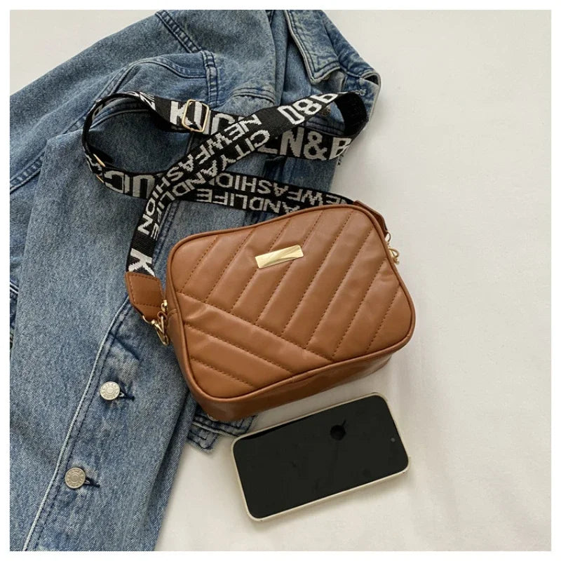 Minimalist Mini Fashionable Quilted Crossbody Bag Wallet, Trendy PU Shoulder Bag, WOMEN'S Casual Handbag and Mobile Phone Wallet