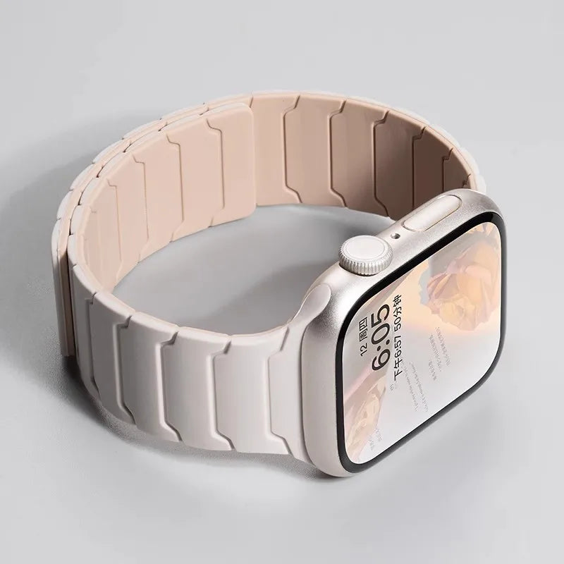 Magnetic Silicone Strap for Apple Watch Band Ultra 2 49mm 45mm 41mm Bracelet for Iwatch Series 9 8 7 6 SE 5 4 38 42mm 44mm 40mm