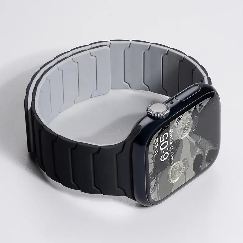 Magnetic Silicone Strap for Apple Watch Band Ultra 2 49mm 45mm 41mm Bracelet for Iwatch Series 9 8 7 6 SE 5 4 38 42mm 44mm 40mm