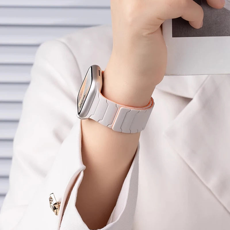 Magnetic Silicone Strap for Apple Watch Band Ultra 2 49mm 45mm 41mm Bracelet for Iwatch Series 9 8 7 6 SE 5 4 38 42mm 44mm 40mm