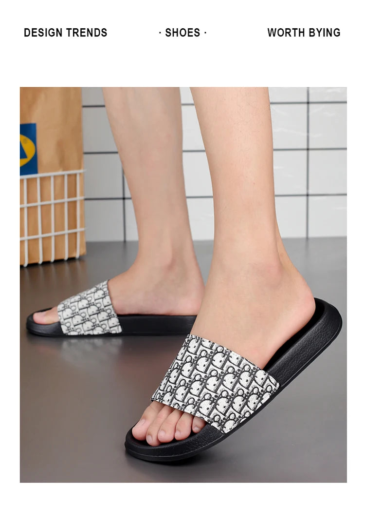 Men's Slippers Beach Slippers Slip-On Sandals39-45 2025Summer Breathable Season Comfortable Sneaker